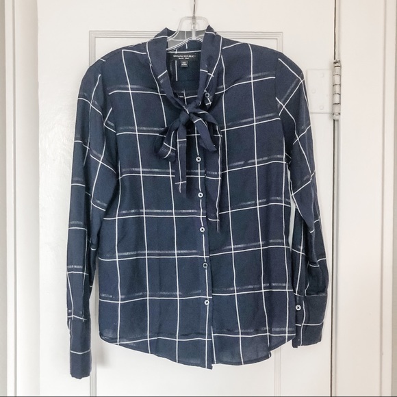 Banana Republic Dillon Top - Picture 2 of 3